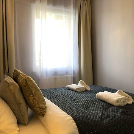 קרקוב Glamour Apartment With Big, Private Terrace מראה חיצוני תמונה
